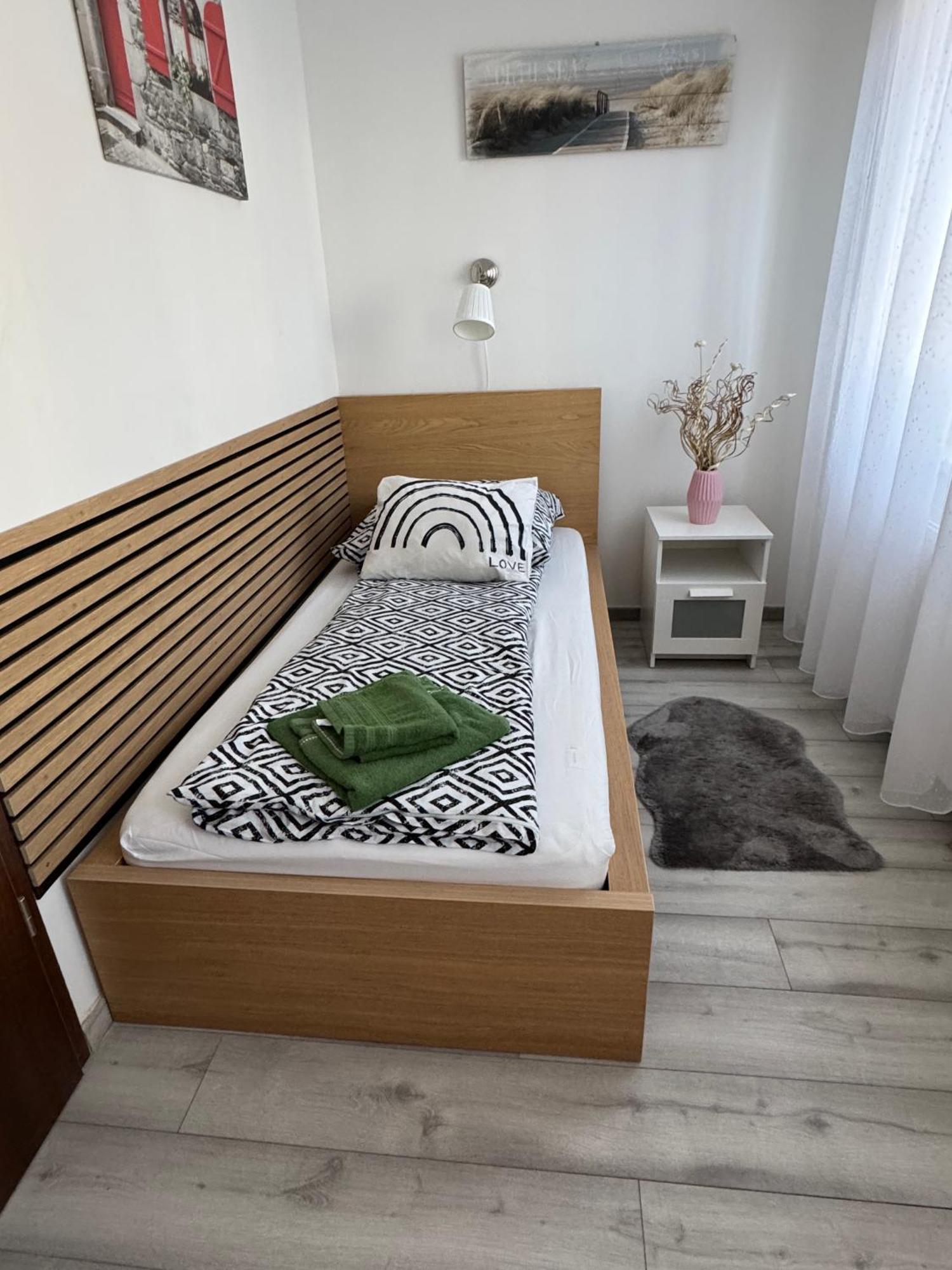 Relax Island Family Friedly Apartment Budapeste Exterior foto